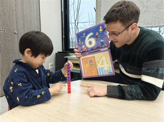 ESL Kids learning math